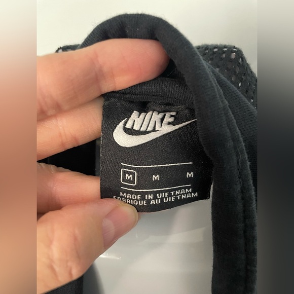 Nike Athletic Sportswear Women's Black Mesh Loose Fit Jacket Size - Medium - Picture 3 of 11